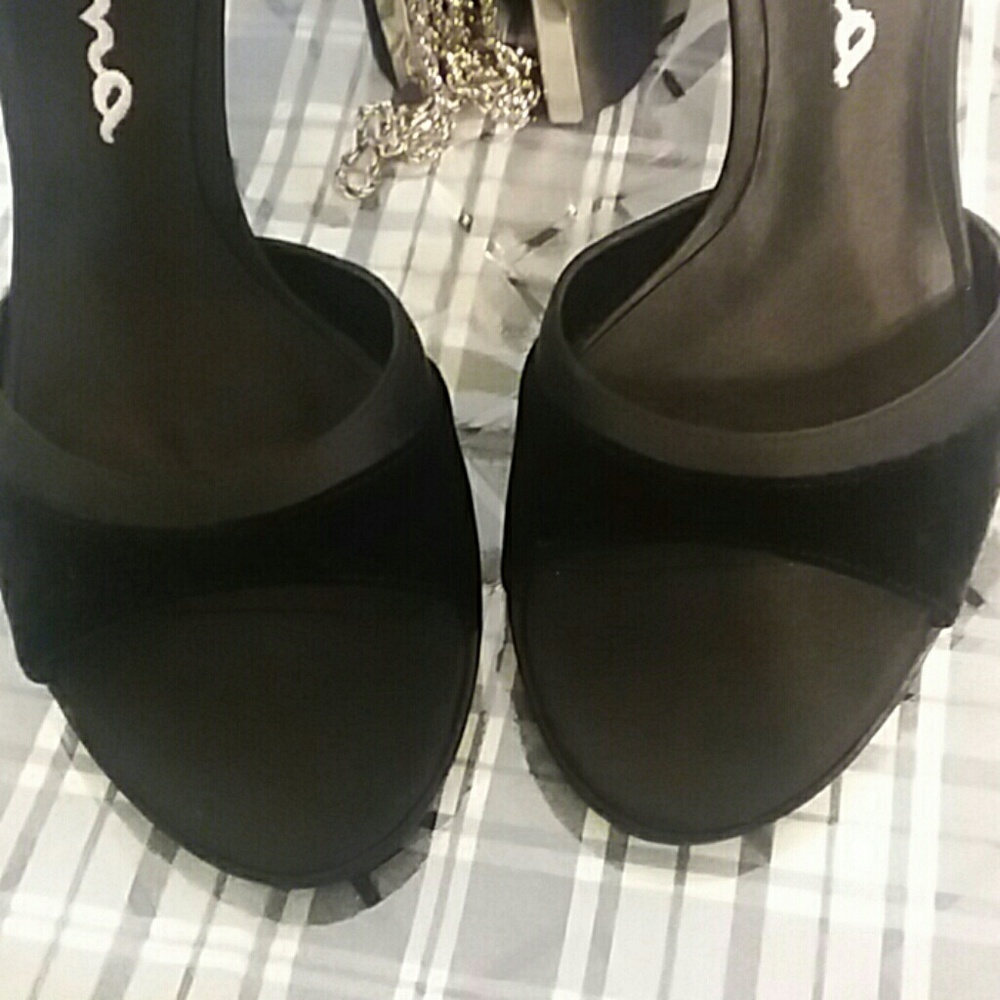 🎀High Heels🎀 - Picture 3 of 8